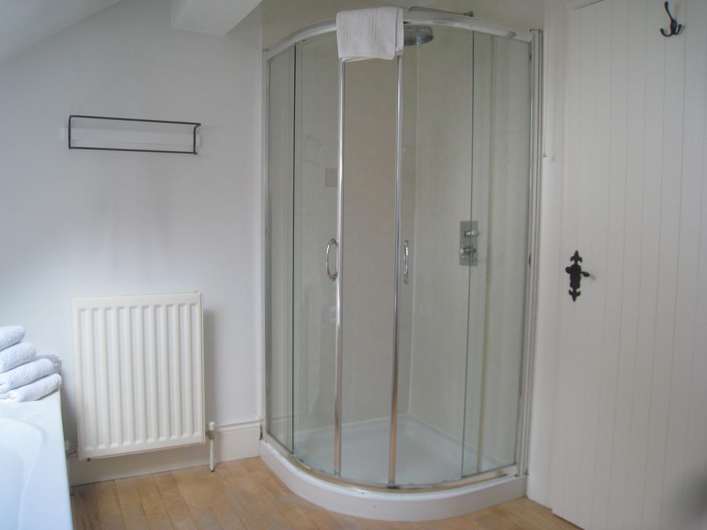 Shola Coach House B&B Coleraine Ruang foto