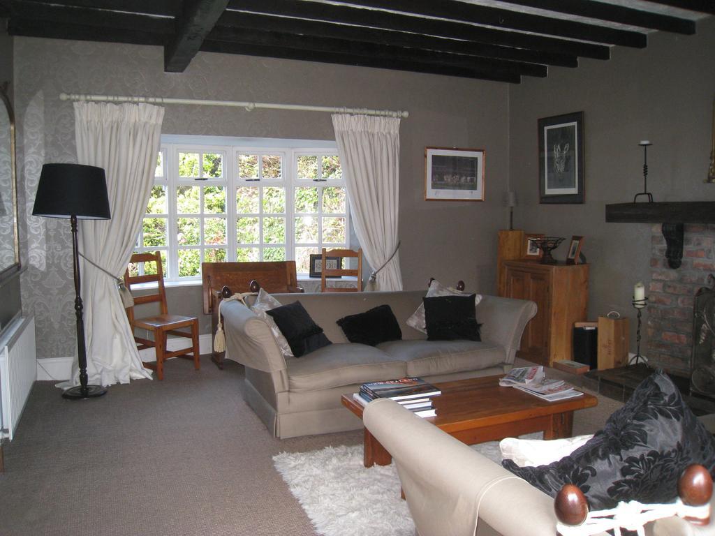 Shola Coach House B&B Coleraine Bagian luar foto